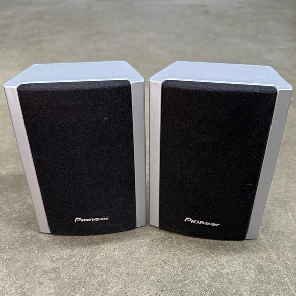 Pioneer A-D43 Front Speakers Pair S-FCRW240W-S Surround Sound Home Theater - Picture 1 of 8